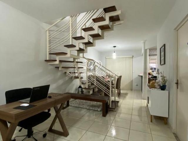 Casa venda em Região Imediata de Taubaté-Pindamonhangaba, Região Metropolitana do Vale do Paraíba e Litoral Norte