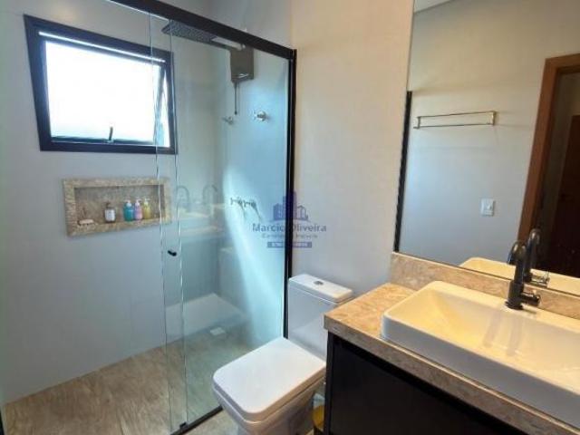 Casa venda em Região Imediata de Taubaté-Pindamonhangaba, Região Metropolitana do Vale do Paraíba e Litoral Norte