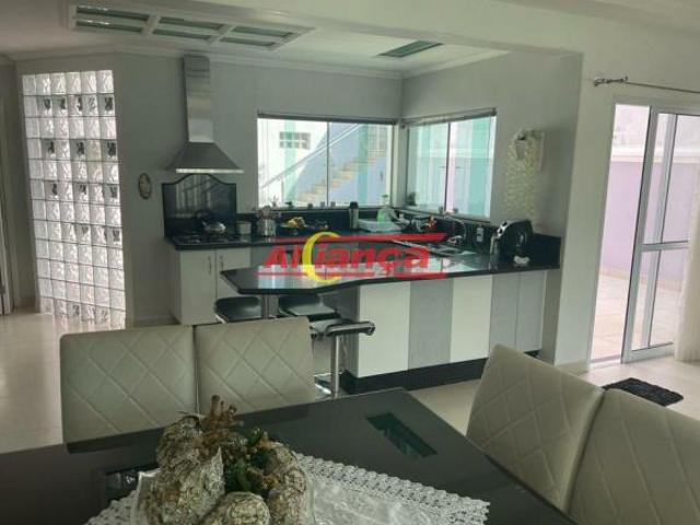 Casa venda em Aruja Hills 3, Arujá