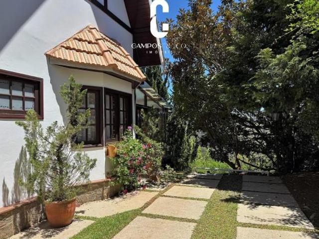 Casa venda em Região Imediata de Taubaté-Pindamonhangaba, Região Metropolitana do Vale do Paraíba e Litoral Norte