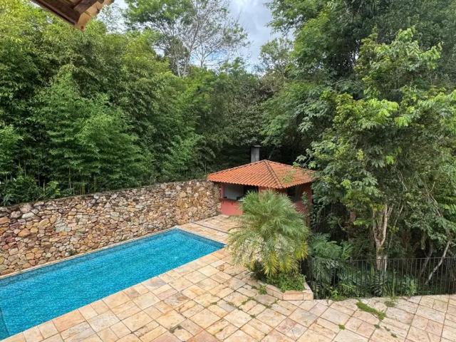 Casa aluguel em Região Geográfica Imediata de Belo Horizonte, Região Metropolitana de Belo Horizonte