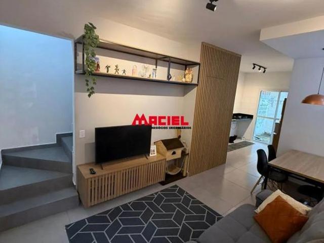 Casa venda em Região Imediata de São José dos Campos, Região Metropolitana do Vale do Paraíba e Litoral Norte