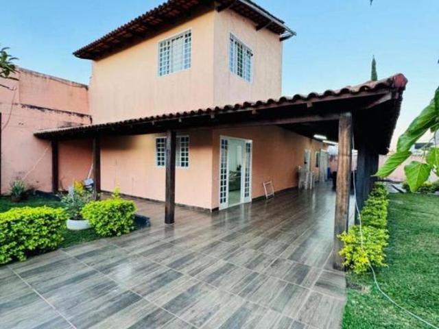 Casa venda em Região Geográfica Imediata do Distrito Federal, Região Integrada de Desenvolvimento do Distrito Federal e Entorno
