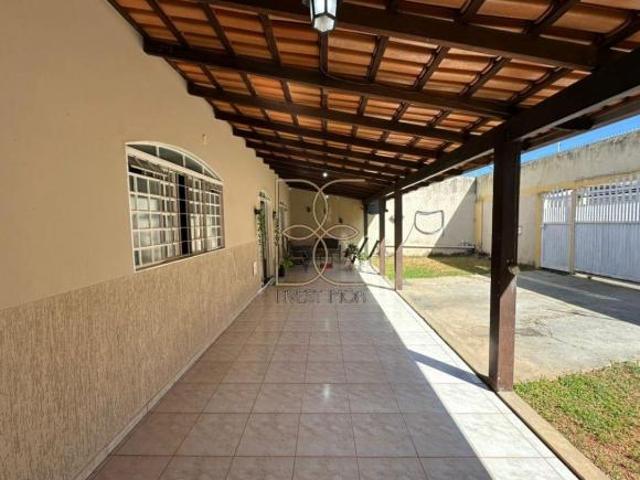 Casa venda em Região Geográfica Imediata do Distrito Federal, Região Integrada de Desenvolvimento do Distrito Federal e Entorno