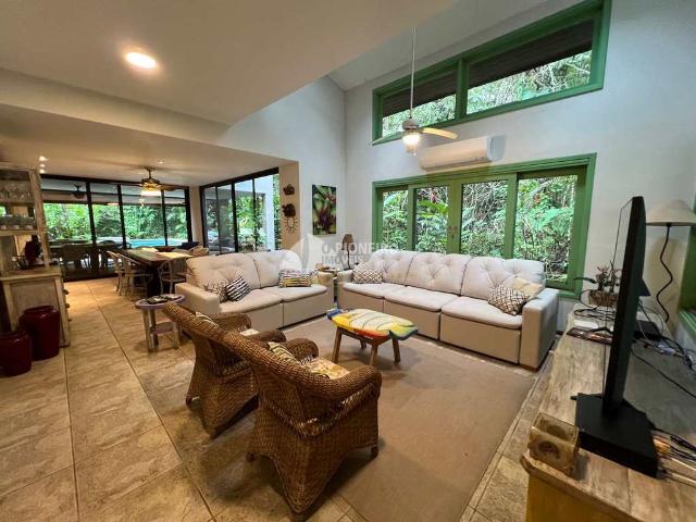 Casa aluguel em Região Imediata de Caraguatatuba-Ubatuba-São Sebastião, Região Metropolitana do Vale do Paraíba e Litoral Norte