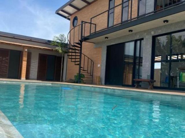Casa venda em Região Geográfica Imediata de Anápolis, Região Integrada de Desenvolvimento do Distrito Federal e Entorno