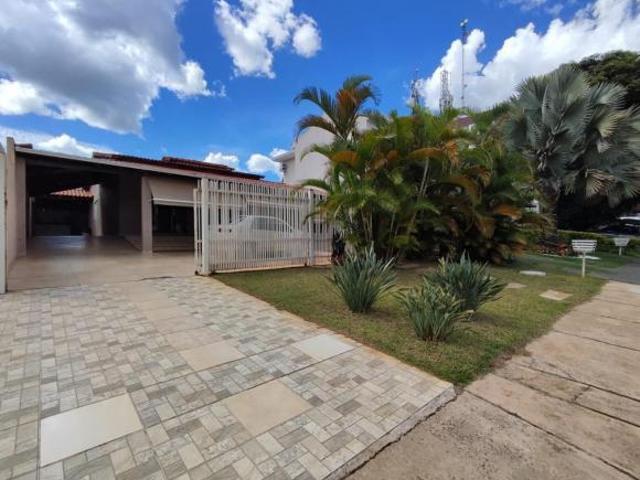 Casa venda em Região Geográfica Imediata do Distrito Federal, Região Integrada de Desenvolvimento do Distrito Federal e Entorno