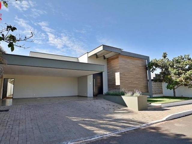 Casa venda em Região Geográfica Imediata do Distrito Federal, Região Integrada de Desenvolvimento do Distrito Federal e Entorno