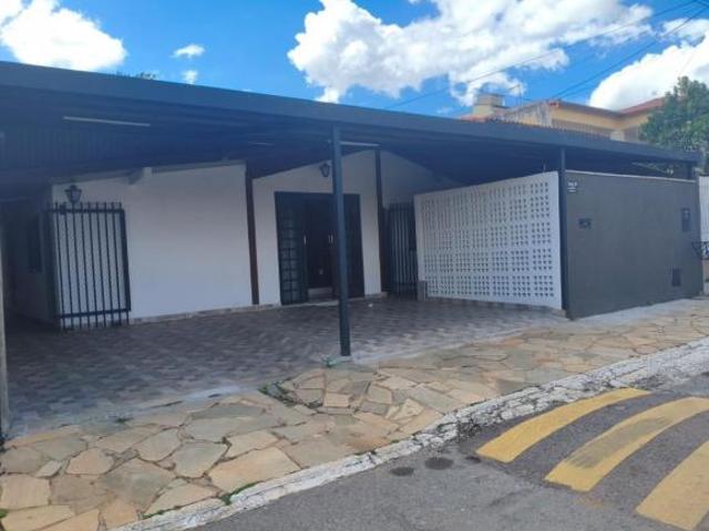 Casa venda em Região Geográfica Imediata do Distrito Federal, Região Integrada de Desenvolvimento do Distrito Federal e Entorno