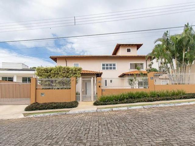 Casa venda em Região Geográfica Imediata do Distrito Federal, Região Integrada de Desenvolvimento do Distrito Federal e Entorno