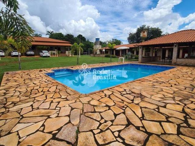 Casa venda em Região Geográfica Imediata do Distrito Federal, Região Integrada de Desenvolvimento do Distrito Federal e Entorno