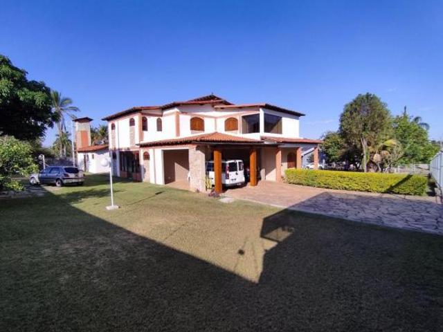 Casa venda em Região Geográfica Imediata do Distrito Federal, Região Integrada de Desenvolvimento do Distrito Federal e Entorno