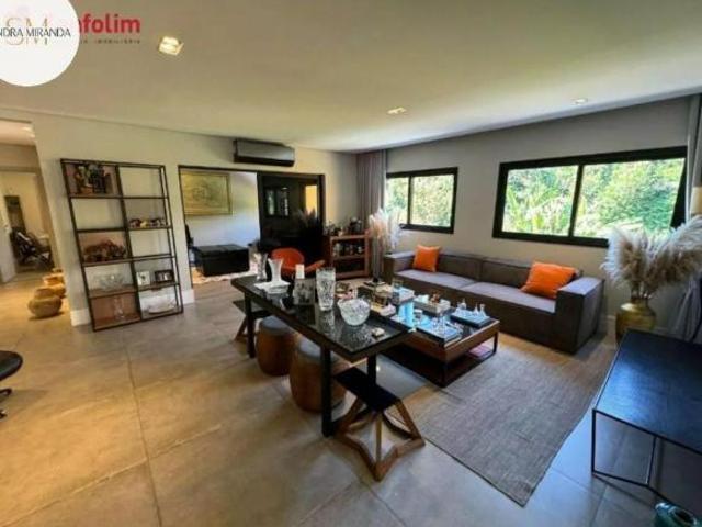 Casa venda em Centro Empresarial Tamboré, Barueri