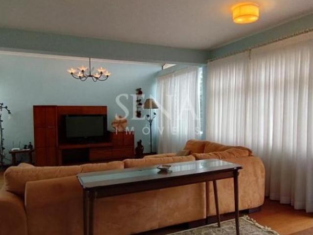 Casa venda em Região Imediata de Taubaté-Pindamonhangaba, Região Metropolitana do Vale do Paraíba e Litoral Norte