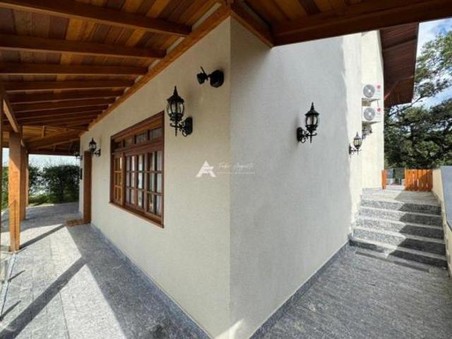 Casa venda em Região Imediata de Taubaté-Pindamonhangaba, Região Metropolitana do Vale do Paraíba e Litoral Norte