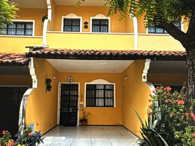 Casa venda em Região Geográfica Imediata de Fortaleza, Fortaleza