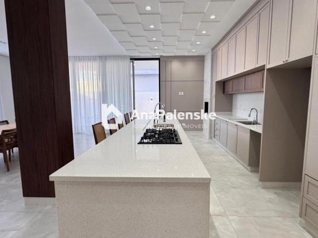 Casa venda em Parque Residencial Interlagos, Umuarama