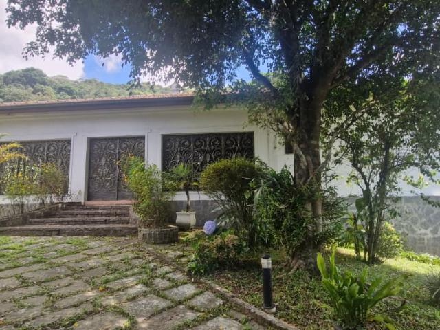 Casa venda em Petrópolis