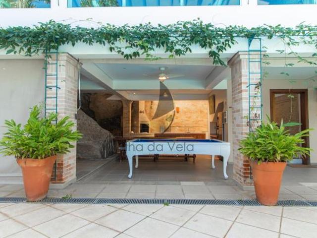 Casa venda em Região Imediata de Caraguatatuba-Ubatuba-São Sebastião, Região Metropolitana do Vale do Paraíba e Litoral Norte