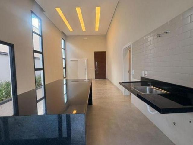 Casa venda em Holambra