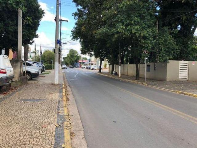 Casa venda em Holambra