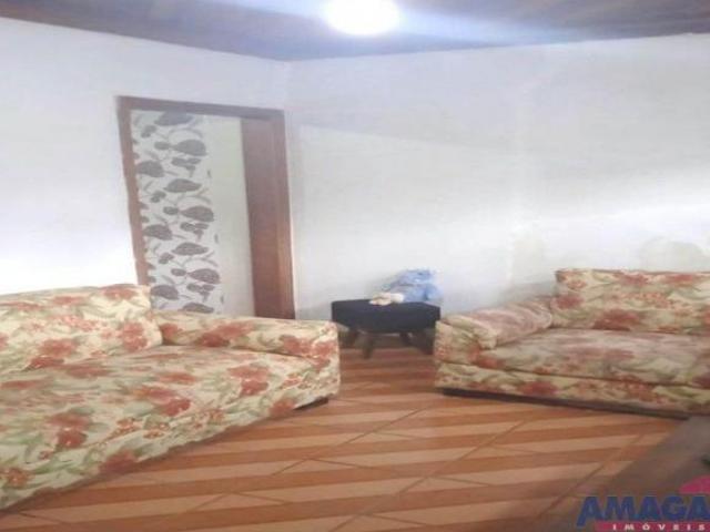 Casa venda em Região Imediata de São José dos Campos, Região Metropolitana do Vale do Paraíba e Litoral Norte