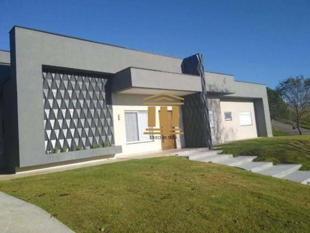 Casa venda em Região Imediata de São José dos Campos, Região Metropolitana do Vale do Paraíba e Litoral Norte