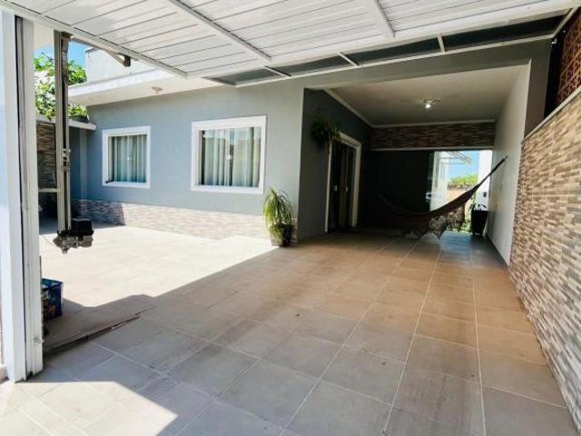Casa venda em Região Imediata de Registro, Registro