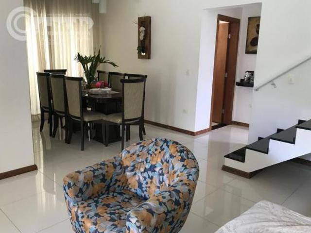 Casa venda em Região Imediata de Registro, Registro