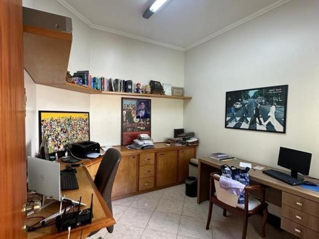Casa venda em Região Imediata de São José dos Campos, Região Metropolitana do Vale do Paraíba e Litoral Norte
