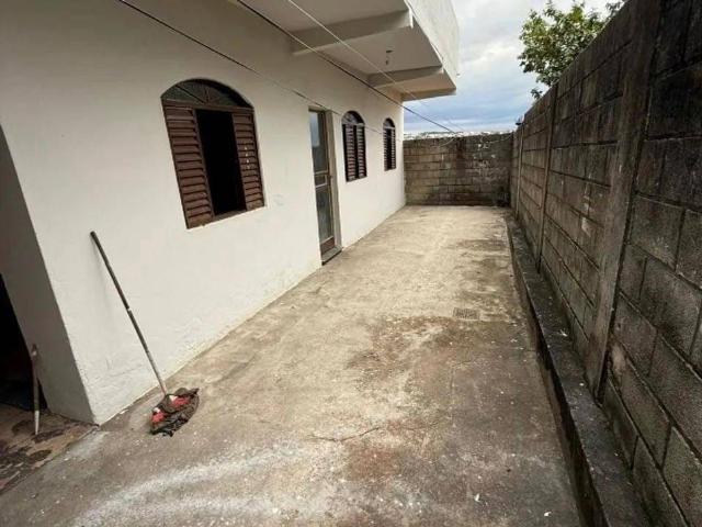 Casa venda em Jardim Laguna 1ª Seção, Contagem