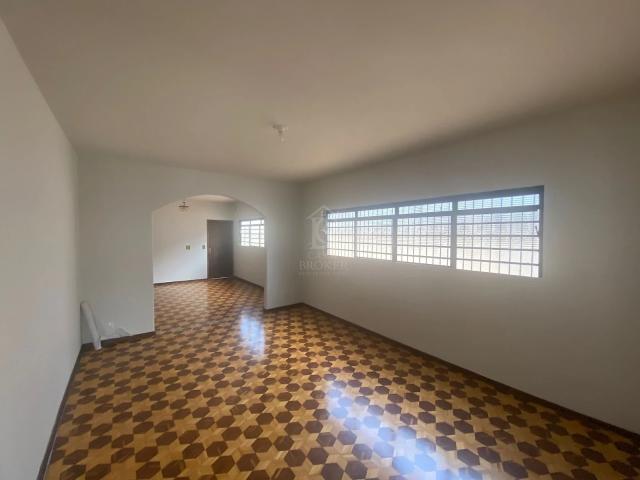 Casa aluguel em Região Imediata de Marília, Marília