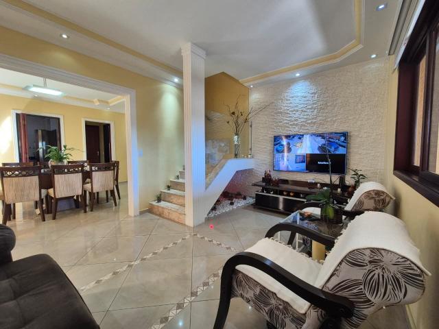 Casa venda em Jardim Normura, Cotia