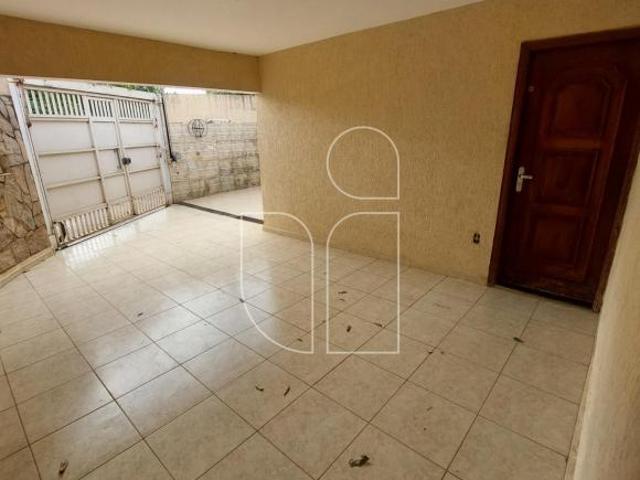 Casa venda em Região Imediata de Marília, Marília