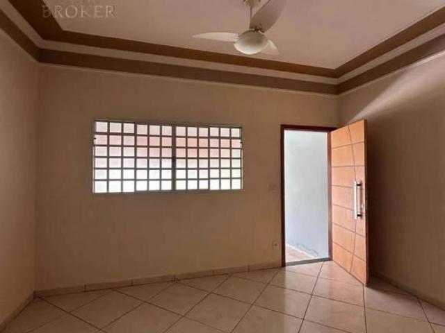 Casa venda em Região Imediata de Marília, Marília