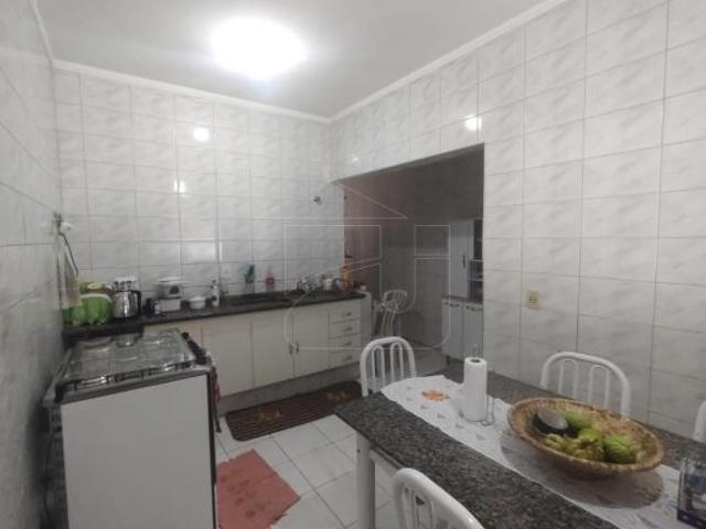 Casa venda em Região Imediata de Marília, Marília