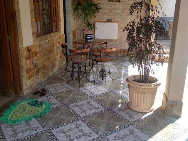 Casa venda em Monjolos, São Gonçalo