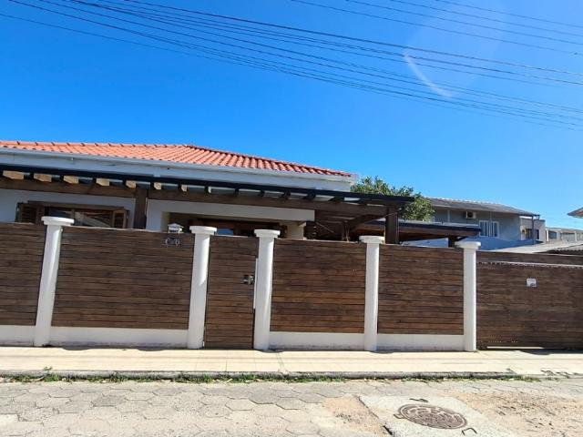 Casa venda em Região Geográfica Imediata de Tubarão, Laguna