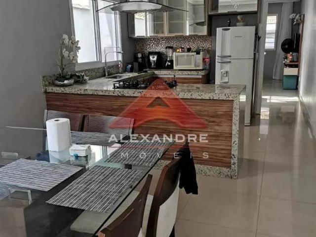 Casa venda em Região Imediata de São José dos Campos, Região Metropolitana do Vale do Paraíba e Litoral Norte