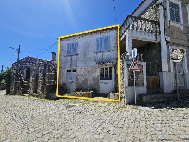 Casa venda em Castelo Branco, Caria