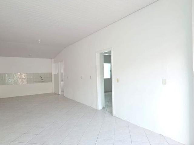 Casa aluguel em Região Geográfica Imediata de Itajaí, Navegantes