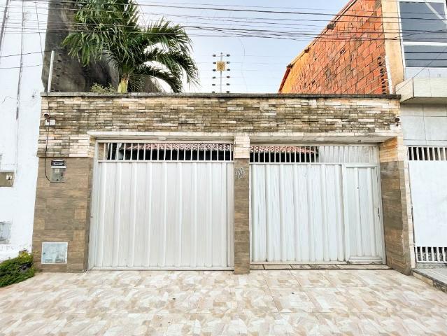 Casa venda em Região Geográfica Imediata de Fortaleza, Fortaleza