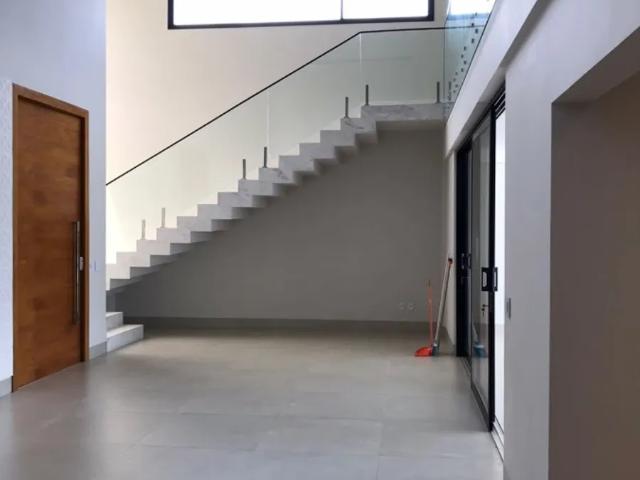 Casa aluguel em Região Imediata de Marília, Marília