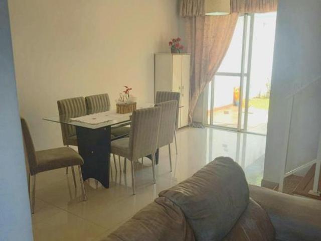 Casa venda em Cotia