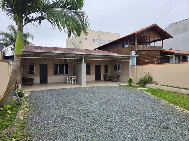 Casa aluguel em Região Geográfica Imediata de Itajaí, Penha