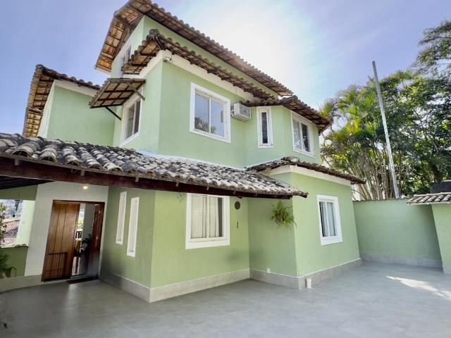 Casa venda em Região Geográfica Imediata do Rio de Janeiro, Região Metropolitana do Rio de Janeiro