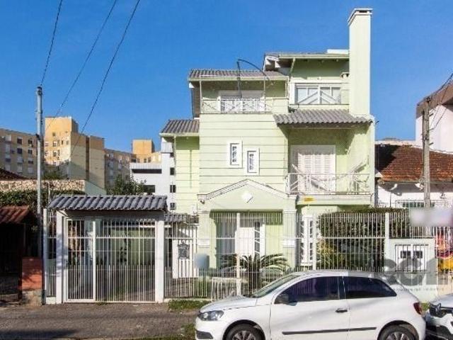 Casa aluguel em Região Geográfica Imediata de Porto Alegre, Região Metropolitana de Porto Alegre