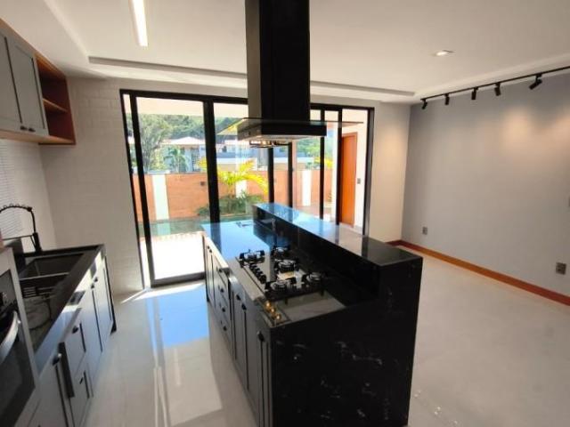 Casa venda em Região Geográfica Imediata de Petrópolis, Teresópolis