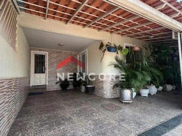Casa venda em Região Geográfica Imediata do Distrito Federal, Região Integrada de Desenvolvimento do Distrito Federal e Entorno