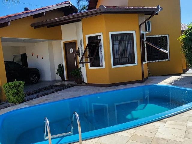Casa venda em Região Geográfica Imediata de Florianópolis, São José